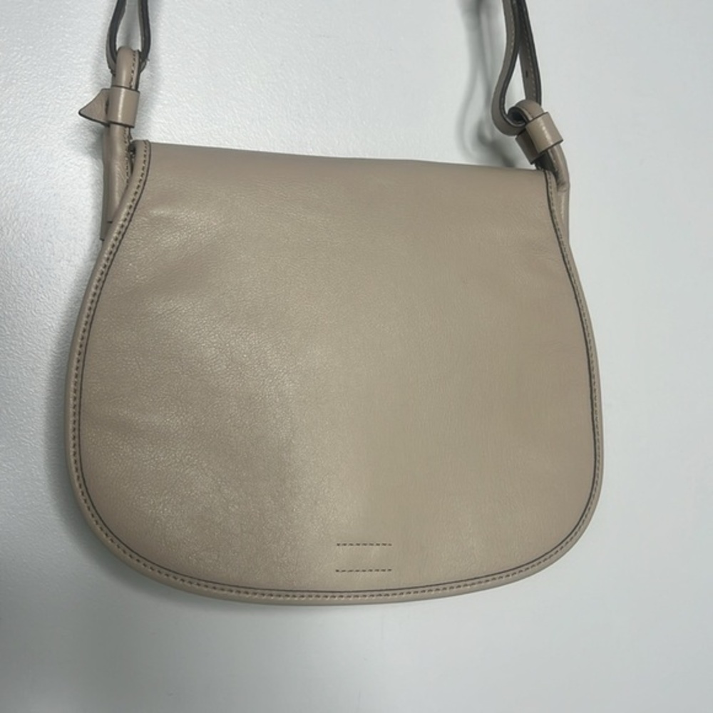 Banana Republic Elegant Cream Shoulder leather saddle Bag